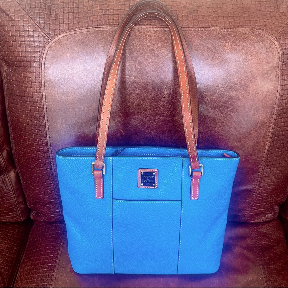 Dooney & Bourke Genuine Leather Tote & Shoulder Bag
